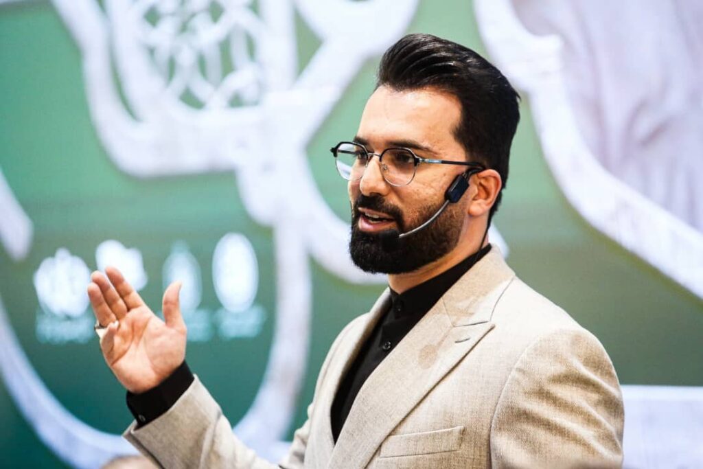 علیرضا امیدواریان